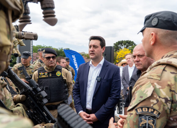 Novo modelo de inteligência fortalece segurança pública no Paraná Novo modelo de inteligência fortalece segurança pública no Paraná