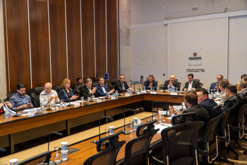 Paraná busca uso de inteligência artificial para exportar mais à Europa Paraná busca uso de inteligência artificial para exportar mais à Europa