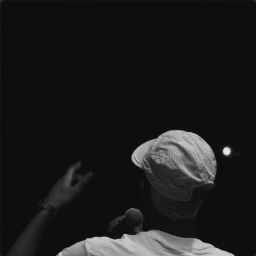 Caio Ocean aterrissa em Curitiba com turnê potente e ingressos populares Caio Ocean aterrissa em Curitiba com turnê potente e ingressos populares