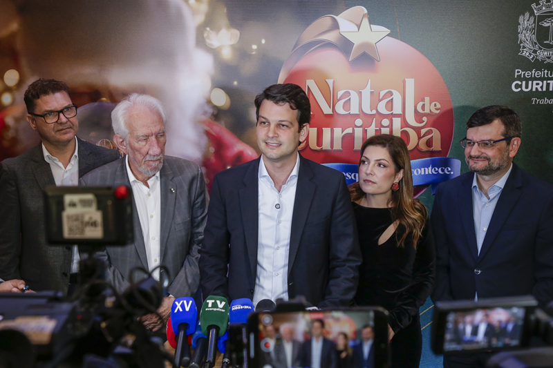 Natal de Curitiba 2025: Luzes, Emoções e Desafios Natal de Curitiba 2025: Luzes, Emoções e Desafios