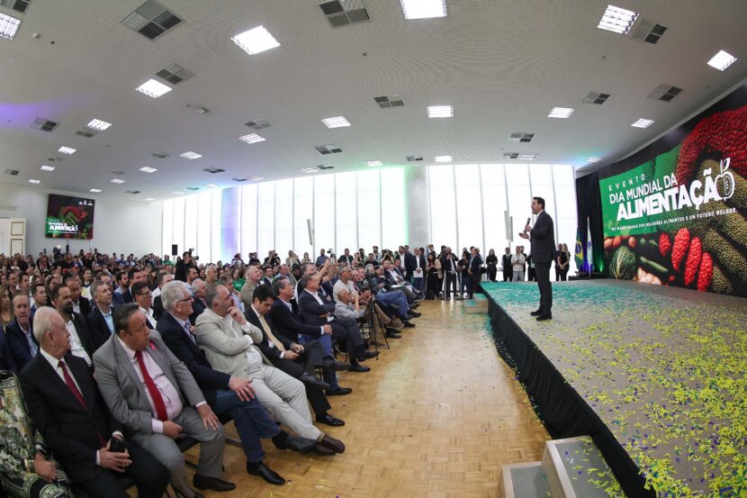 Paraná celebra o Dia Mundial da Alimentação com políticas que transformam o prato Paraná celebra o Dia Mundial da Alimentação com políticas que transformam o prato