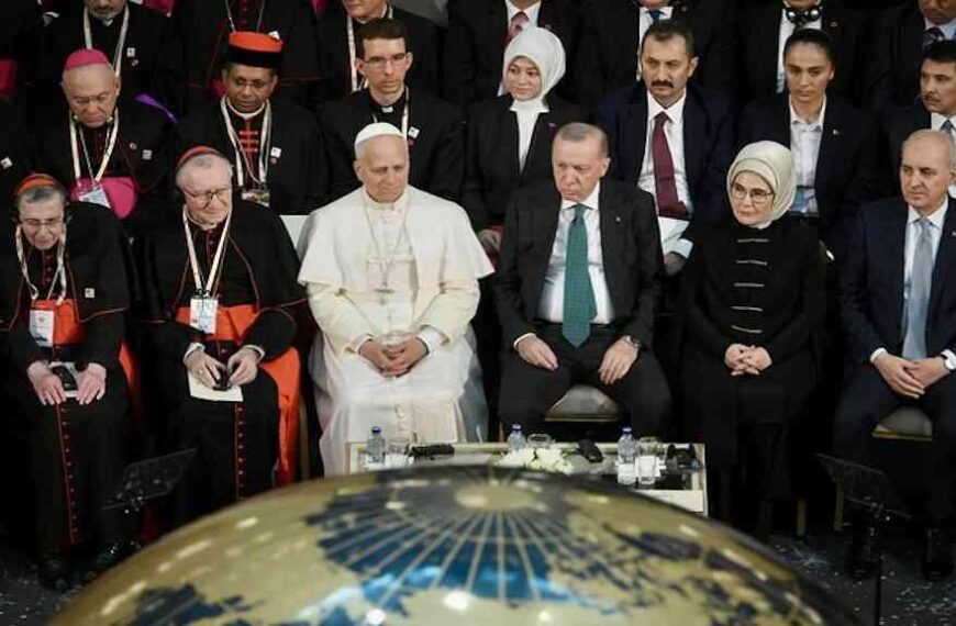 A significativa visita do Papa Leão VIX para Istambul