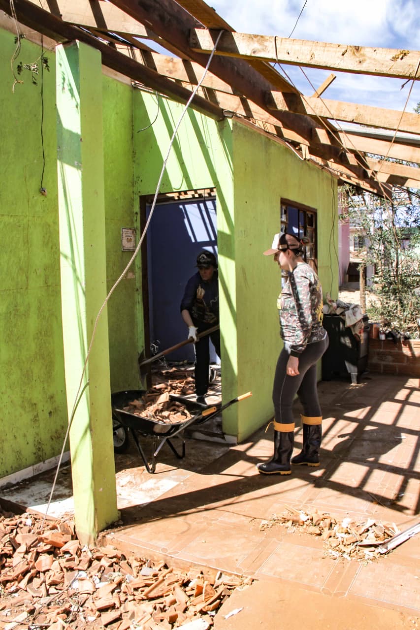 2d9f4d09-9037-406f-9064-1009baec7a8a