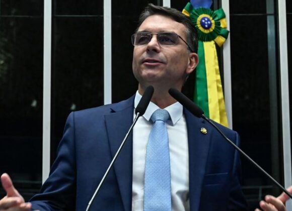 21e139_CONG_MATERIA_MANUAL_5490490364049f513ac43o1