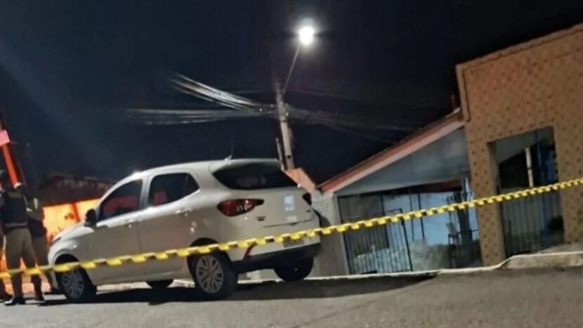 Homem de 21 anos mata mãe e irmão no porão da casa TEMPLATE SITE (99)