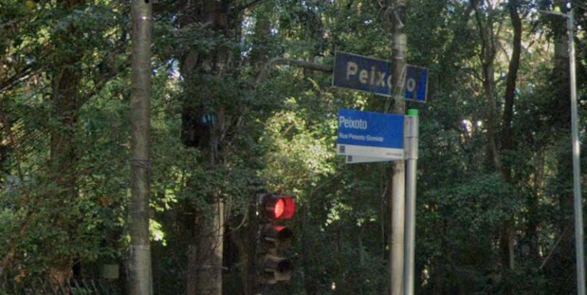 12DF6518-8A86-435C-BEFE-8830FC1B742F