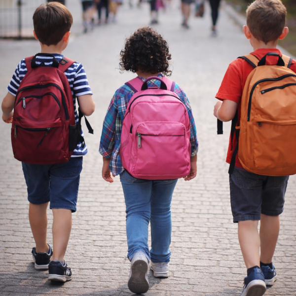 Um em cada quatro alunos da rede municipal de SP estuda longe de casa