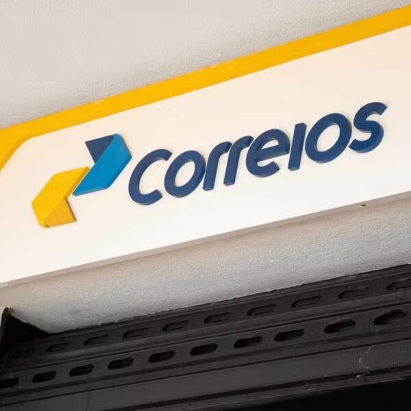 Governo avalia aporte nos Correios até 2027