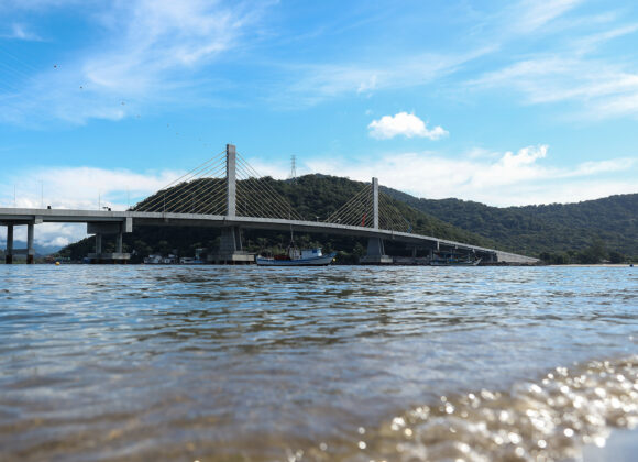 Ponte de Guaratuba