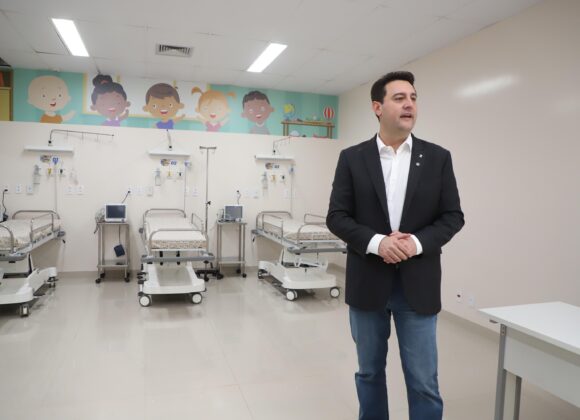 obras hospitalares no Paraná