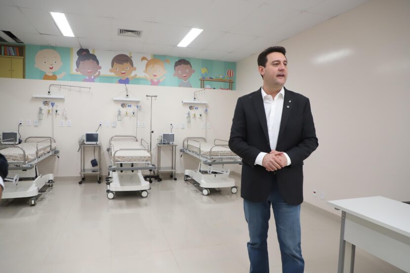 obras hospitalares no Paraná