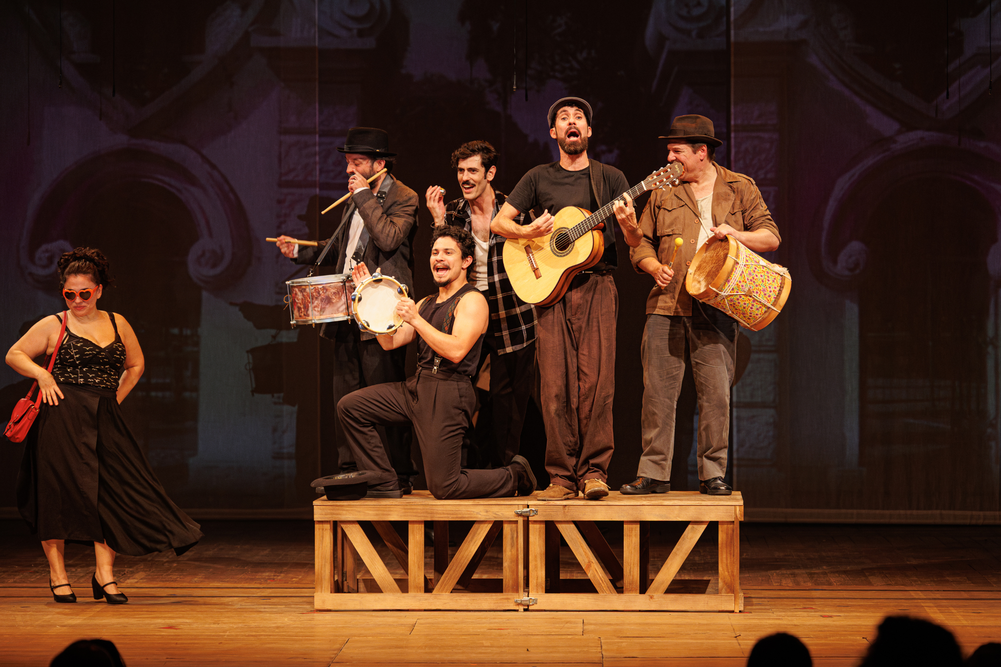 Teatro de Comédia do Paraná abre seleção para peça de Shakespeare Teatro de Comédia do Paraná