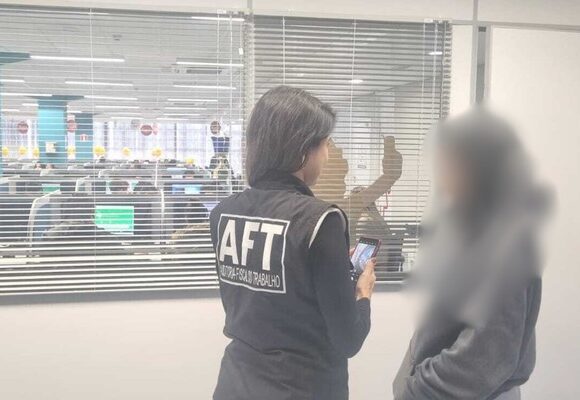 Assédio contra adolescentes em telemarketing gera afastamentos IMG_2382