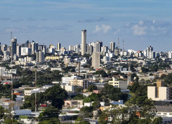 Desigualdade de renda no Paraná registra queda, aponta IBGE Desigualdade de renda no Paraná